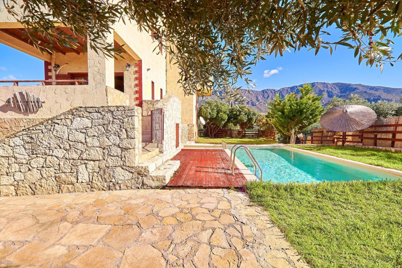 Villa Evenos Of 3 Bedrooms - Irida Country House Of 2 Bedrooms With Private Pools Elafonisi Dış mekan fotoğraf